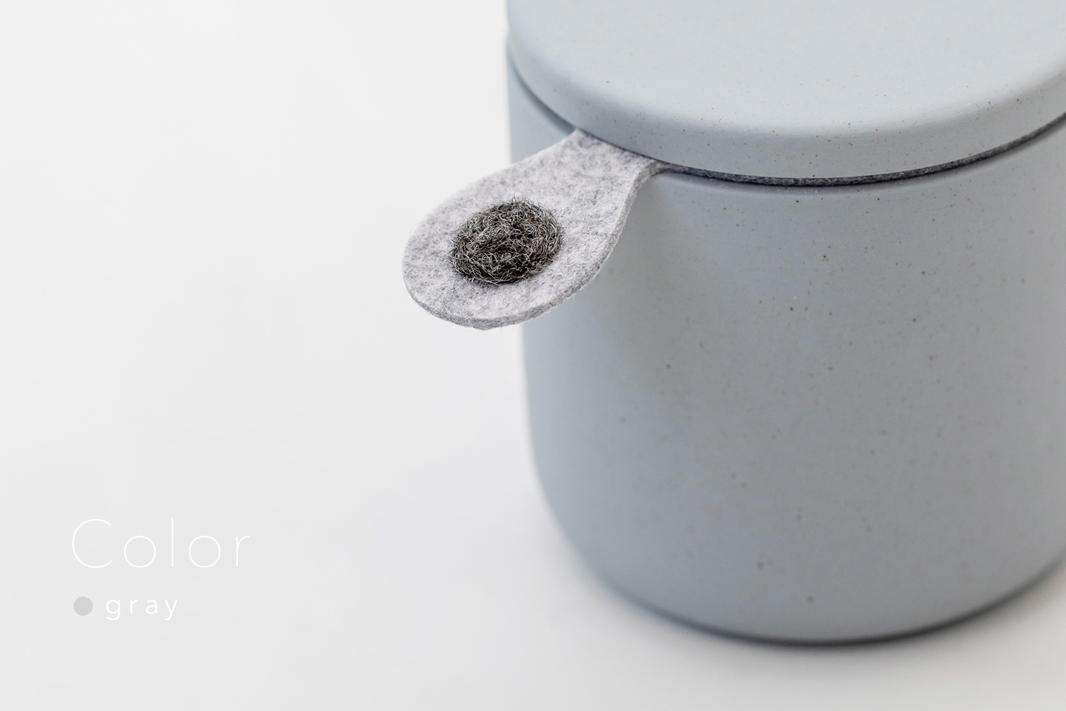 しっぽの骨壷 2寸 【本体：グレー】 うちの子カラー［グレー］_動物・ペットさん専用のお骨壺