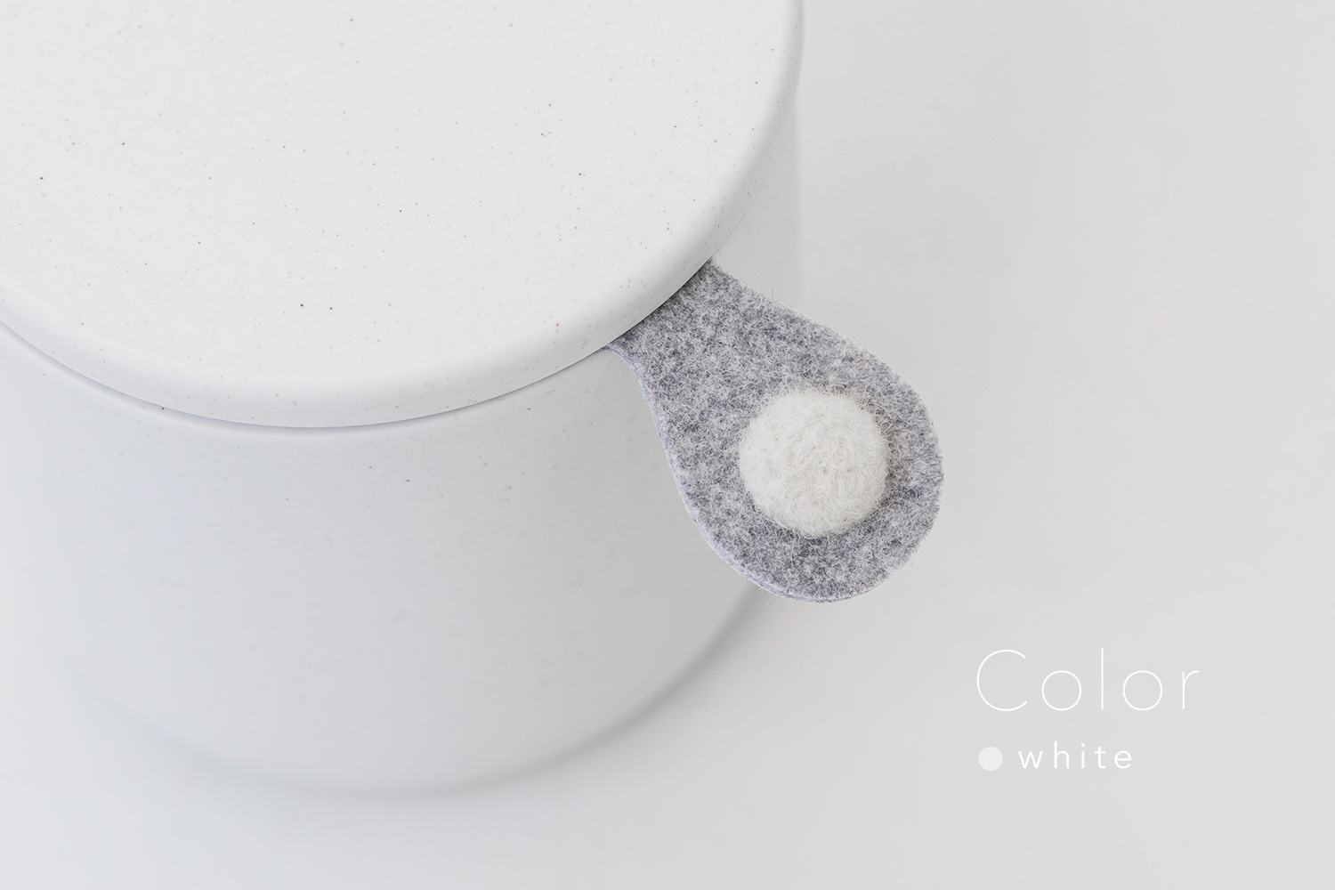 しっぽの骨壷 3寸 【本体：ホワイト】 うちの子カラー［ホワイト］_動物・ペットさん専用のお骨壺